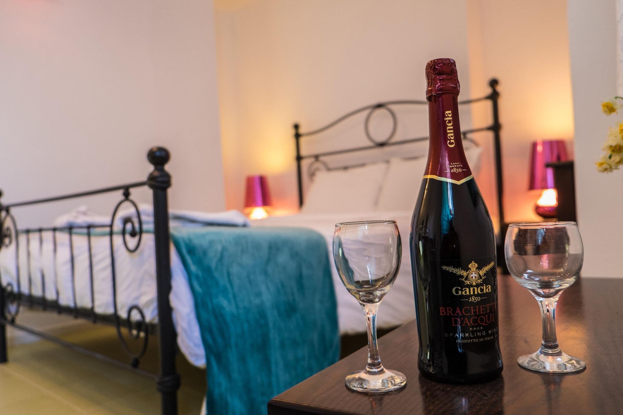 Avant Garde Suites Akrotírion Kültér fotó